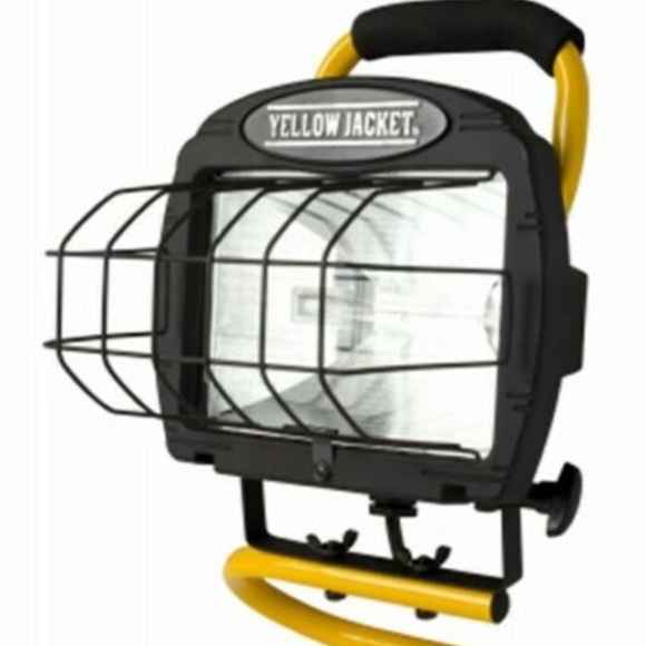 Host Pick NWOT Woods Yellow Jacket Halogen Work Light - Picture 1 of 5
